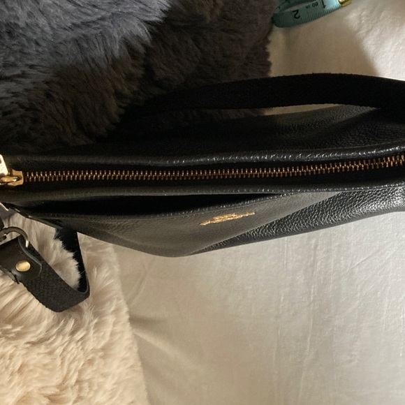 Coach Black Pebbled Leather Shoulder Bag - Picture 8 of 9